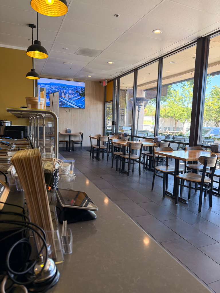 Dilli-6 restaurant ambiance, North Indian dining San Ramon California